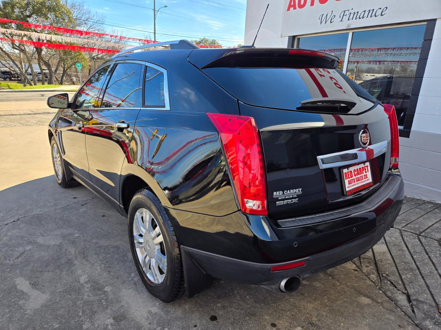 2015 BLACK Cadillac SRX (3GYFNBE37FS) with an 3.6L V6 F DOHC 24V engine, Automatic transmission, located at 503 West Court, Seguin, TX, 78155, (830) 379-3373, 29.568621, -97.969803 - Photo#3